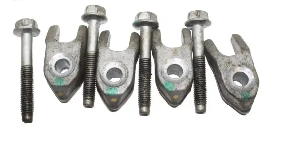 Chevrolet Captiva Fuel Injector clamp holder