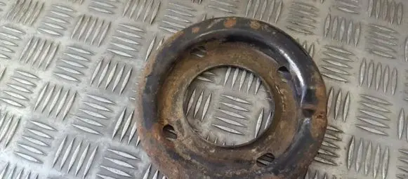 Ford Mondeo MK I Coil spring mount 93bb5a318aa 93bb-5a318-aa