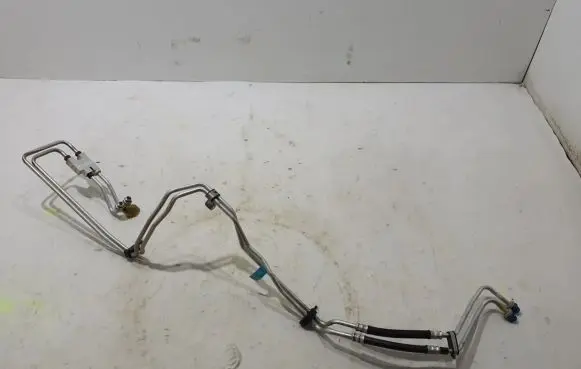 Dodge Durango Gearbox oil cooler pipe/hose 68258967AC