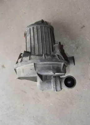 Audi A6 S6 C5 4B Secondary air pump 602050100619 06A959253B