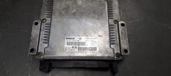 Peugeot 206+ Engine control unit/module ECU 0281010500