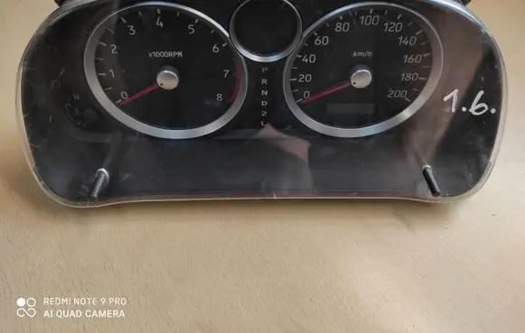 Suzuki Liana Speedometer (instrument cluster) 3411059J10