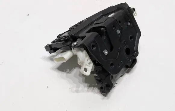 Audi A4 S4 B9 8W Front door lock 8X1837016E