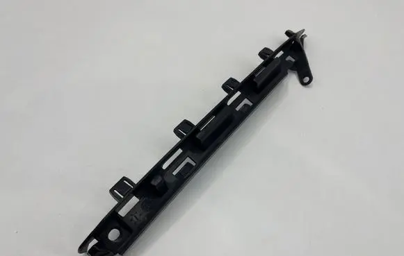 BMW Z4 E85 E86 Sill supporting ledge 7016078