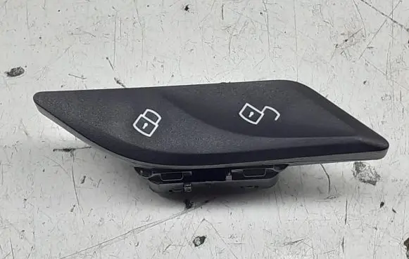 BMW 5 G30 G31 G38 Central locking switch button 9860545