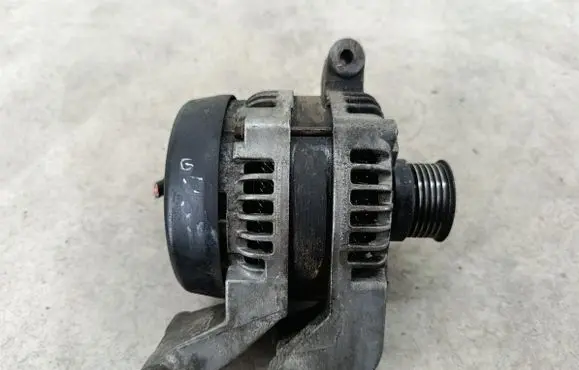 Ford Focus Generator/alternator 9090433