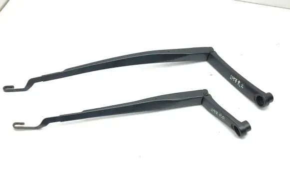 KIA Ceed Front wiper blade arm