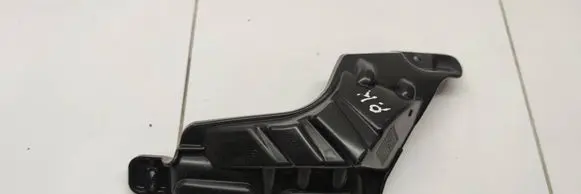 Citroen C3 Fender mounting bracket 9812550980