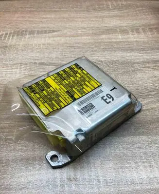 Toyota Prius (XW20) Airbag control unit/module 8917047390 1523006952