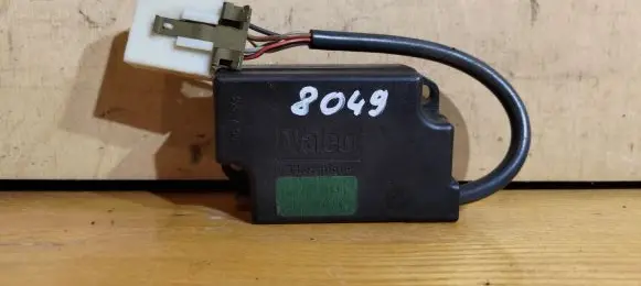 Peugeot 605 Air flap motor/actuator C23828105T 6155008 3057008F