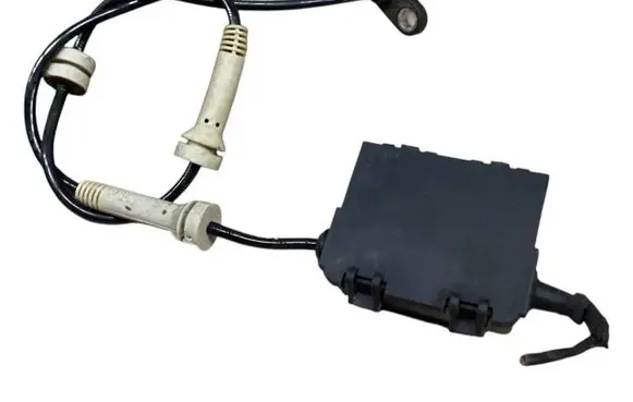 BMW M3 F80 ABS brake wheel speed sensor 6869320 34526869320
