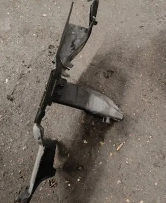 BMW X5 E53 Intercooler air guide/duct channel 51717123352 7123352