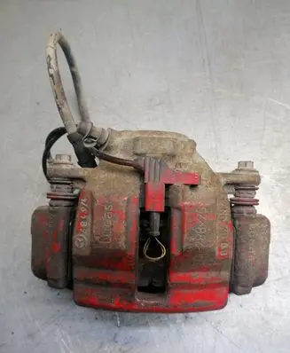 Mercedes-Benz C W203 Front brake caliper LUCAS68494
