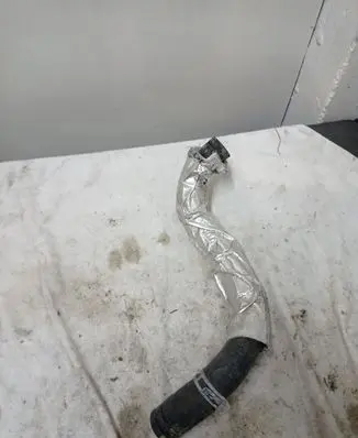 Gearbox oil cooler pipe/hose