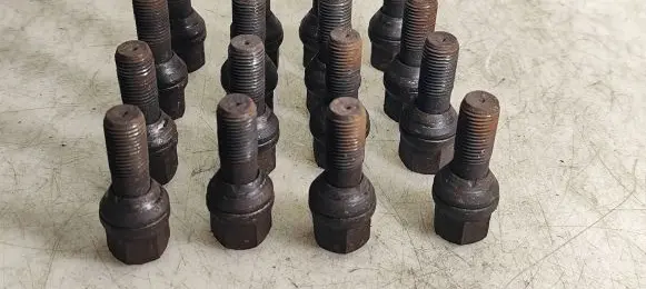 Citroen C4 Grand Picasso Nuts/bolts 