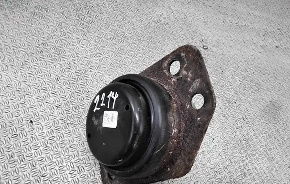 Chevrolet Lacetti Engine mount bracket