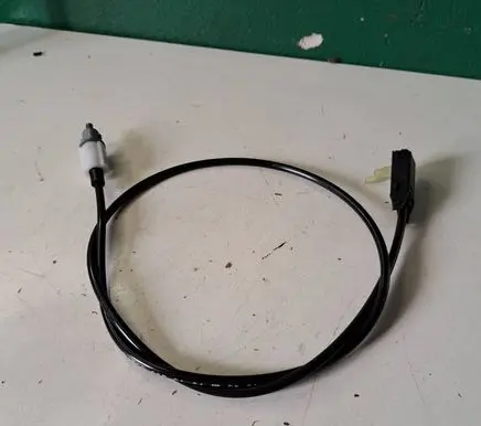 Mercedes-Benz E W211 Gear shift cable linkage 2202670164