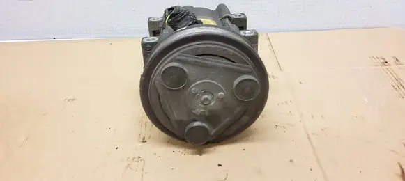 Ford Focus Air conditioning (A/C) compressor (pump) 19D629