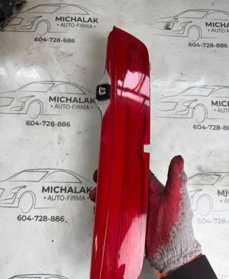 Mercedes-Benz B W246 W242 Third/center stoplight A2468200156 01055400