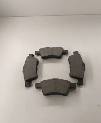 Nissan Primera Brake pads (rear) LP1701
