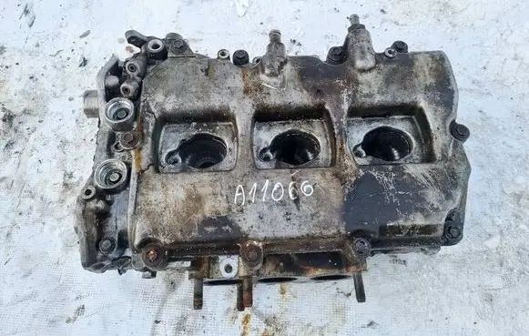 Subaru B9 Tribeca Engine head 