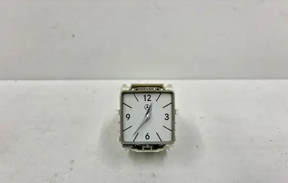 Mercedes-Benz CLS C218 X218 Clock A2188270070