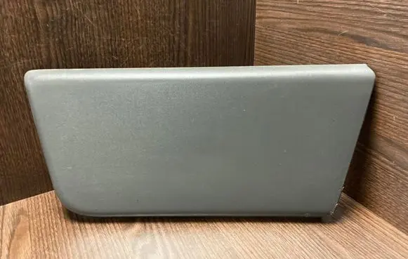 Front door trim (molding)