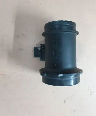 Audi A6 S6 C6 4F Mass air flow meter 059906461K