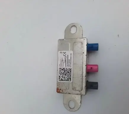Opel Insignia A Antenna control unit 20960972 7410300000000K 0188052000001190