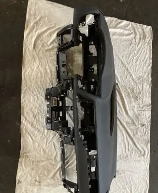 Citroen C5 Dashboard 96700916ZD 9682190980