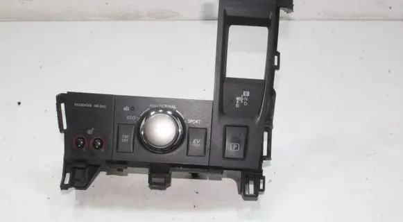 Lexus CT 200H A set of switches 75H282
