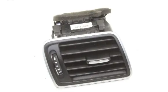 Volkswagen PASSAT CC Dashboard air vent grill cover trim 3AC819702A