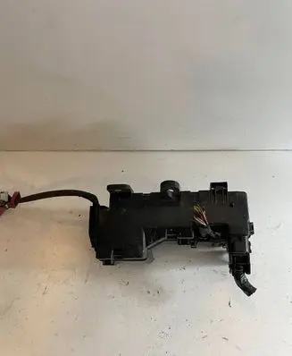 Toyota Aygo AB40 Fuse module 821110HT10