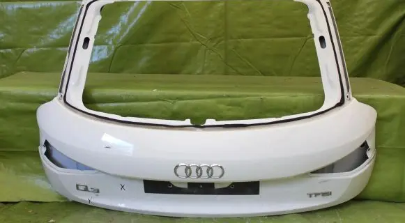 Audi Q3 8U Tailgate/trunk/boot lid