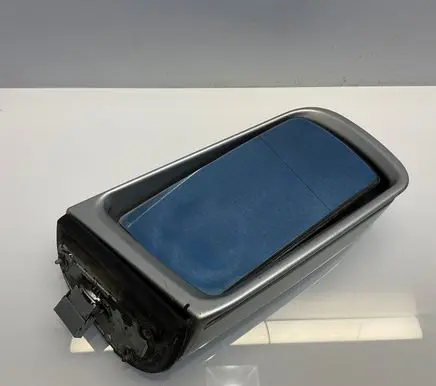 Mercedes-Benz E W210 Front door electric wing mirror 