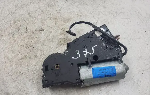 Volkswagen Bora Sunroof motor/actuator 1J6959591