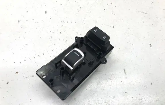 Honda ZR-V Electric window control switch M64609 63V0G11