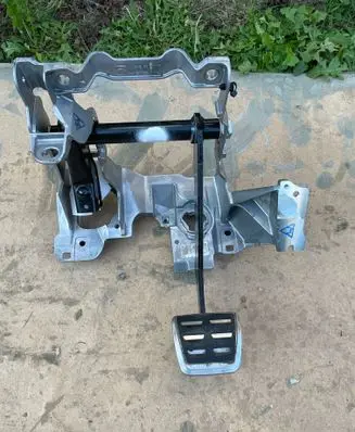 Audi Q5 SQ5 Pedal assembly 8W272117 A1S112C01