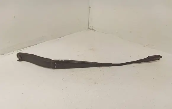 Mercedes-Benz ML W164 Front wiper blade arm A1648200540