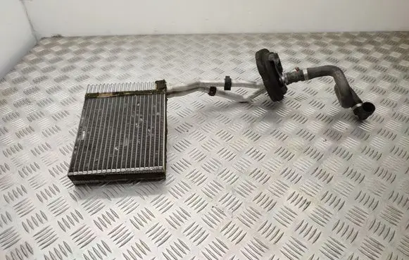 Ford Focus Heater blower radiator 3M5H18476AE Vp3M5H18476AE