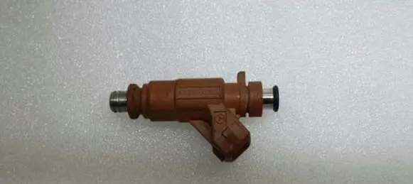 Mercedes-Benz S W220 Fuel injector A1130780249