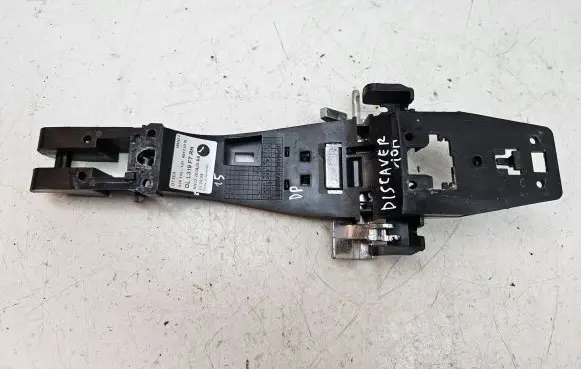 Land Rover Discovery 4 - LR4 Front door exterior handle/bracket AH22203A28BB
