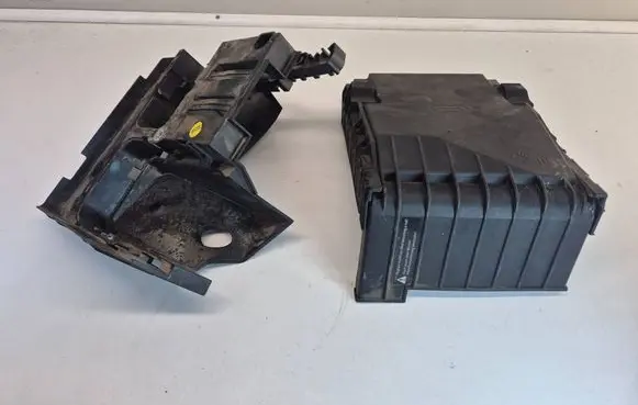 Fuse box cover