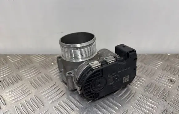 Audi Q5 SQ5 Throttle valve 06K133062AG