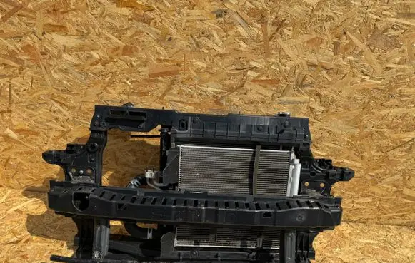 KIA Pro Cee'd III Radiator support slam panel 