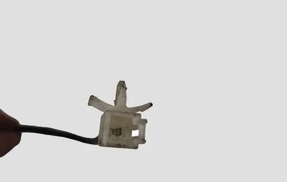 KIA Sorento Tailgate/trunk/boot lock/catch/latch 812303E000