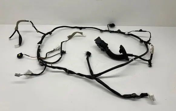 Mitsubishi Outlander IV Front door wiring loom 8512j584 20210311 5KXA3S50S47
