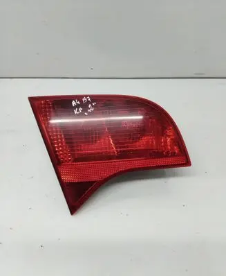 Audi A4 S4 B7 8E 8H Tailgate rear/tail lights 8E9945093 484501 ULO749001