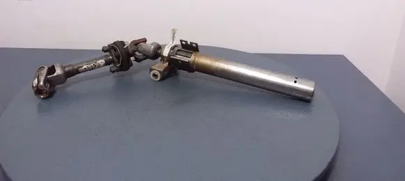 Alfa Romeo 159 Steering wheel axle 01560725260