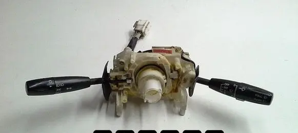 KIA Rio Other switches/knobs/shifts D110